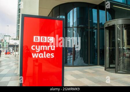 CARDIFF, WALES - 7. August 2021: BBC Cymru Wales New Broadcasting House Stockfoto