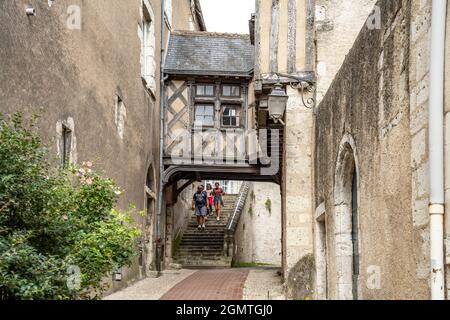 Fachwerk in der historischen Altstadt von Blois, Frankreich | Fachwerkgebäude im historischen Stadtzentrum, Blois, Loire-Tal, Frankreich Stockfoto