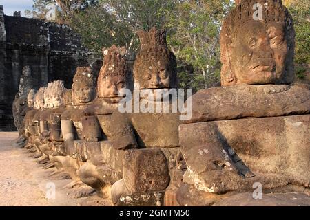 Angkor Thom, Kambodscha - 13. Februar 2005; Ein Triumph der mittelalterlichen Khmer-Kultur, die Schätze von Angkor Wat und Angkor Thom in Kambodscha sind unvergleichlich Stockfoto