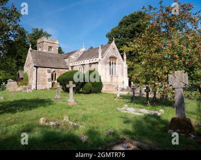 Radley, Oxfordshire, England - 30. August 2018 Dies ist die schöne anglikanische Pfarrkirche von St. James dem Großen in meinem Heimatdorf Radley. Integriert Stockfoto