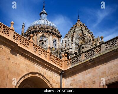 Salamanca, Spanien - 13. April 2017; keine Menschen im Blick. Salamanca ist eine antike Stadt im Nordwesten Spaniens und zugleich die Hauptstadt der Provinz Sa Stockfoto