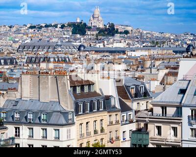 Paris, Frankreich - 20. September 2018 die wunderbare Skyline von Paris enttäuscht nie. Hier sehen wir einen erhöhten Aussichtspunkt nordwestlich von der Beaubourg Stockfoto