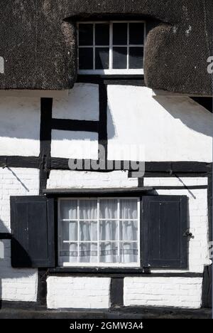 Sutton Courtenay, Oxfordshire, England - 20. Juli 2020; keine Menschen im Blick. Es gibt so viele wirklich alte Häuser in einigen unserer benachbarten Cotswolds an Stockfoto