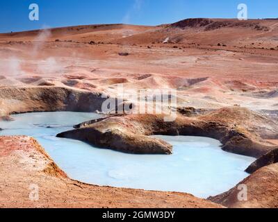 Sol de Ma–ana, Bolivien - 25. Mai 2018 das Sol de Ma–ana (Morgensonne) liegt hoch oben in den bolivianischen Hochanden und ist ein ausgedehntes Gebiet Stockfoto