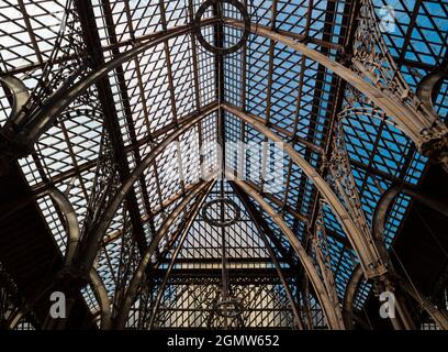 Oxford, England - 2014; das Pitt-Museum ist ein Museum, das die archäologischen und anthropologischen Sammlungen der Universität Oxford zeigt. Stockfoto