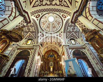 Lima, Peru - 10. Mai 2018 die Basilika und das Kloster des hl. Franziskus sind ein Wahrzeichen des historischen Lima, Peru. Erbaut im Jahr 1673, hat es bis jetzt mehrere EA überlebt Stockfoto