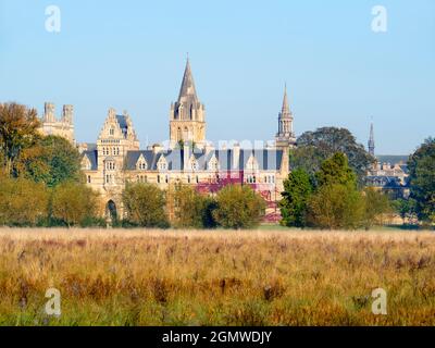 Oxford, England - 19. Oktober 2018; das Christ Church College der Oxford University, England, ist eines der ältesten und großartigsten Colleges. Es ist sehr umfangreich Stockfoto