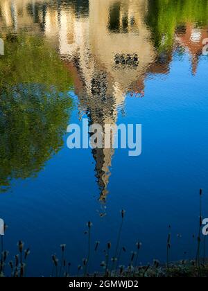 Abingdon, England - 25. Mai 2020; keine Menschen im Blick. An diesem Ort am Zusammenfluss der Themse und der Ock riv wurde ein christlicher Kultort vorgeführt Stockfoto