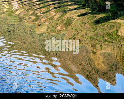 Das malerische Douro-Tal, das von der Atlantikküste bei Porto bis nach Zentralspanien reicht, war die erste ausgewiesene Weinregion der Welt Stockfoto