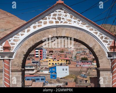 Potosi, Bolivien - 22. Mai 2018 Potosi und seine Geschichte sind untrennbar mit Silber verbunden. Eine der höchsten Städte der Welt auf einer Höhe von Stockfoto