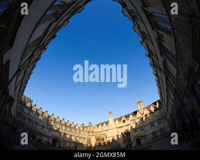 Oxford, England - 5. Mai 2016; keine Menschen im Blick. Jesus College wurde von Elizabeth I am 27. Juni 1571 für die Ausbildung von Geistlichen, obwohl Studenten gegründet Stockfoto