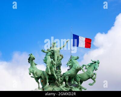 Paris, Frankreich - 19. September 2018 Es gibt ein eigenartiges französisches Konzept von 'la gloire' (Ruhm), das einen Großteil seiner öffentlichen Kunst und Monumente durchdringt. Th Stockfoto