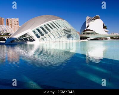 Valenic, Spanien - 23. Juni 2013 die Stadt der Künste und Wissenschaften ist ein Unterhaltungs-, Kultur- und Architekturkomplex in der Stadt Valencia, Spanien. It Stockfoto