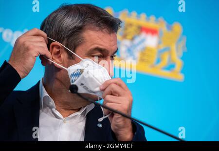 München, Deutschland. September 2021. Der bayerische Ministerpräsident Markus Söder (CSU) nimmt an einer Pressekonferenz nach einer Sitzung des Bayerischen Kabinetts Teil. Quelle: Sven Hoppe/dpa/Alamy Live News Stockfoto