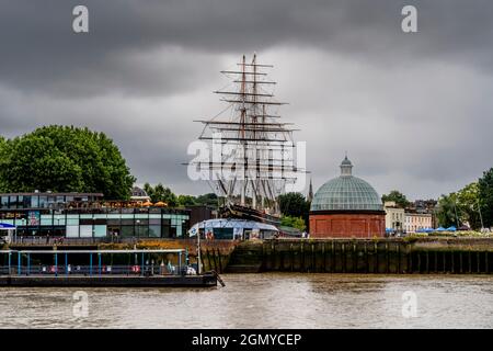 Das Cutty Sark Clipper Schiff von der Themse, Greenwich, London, Großbritannien. Stockfoto
