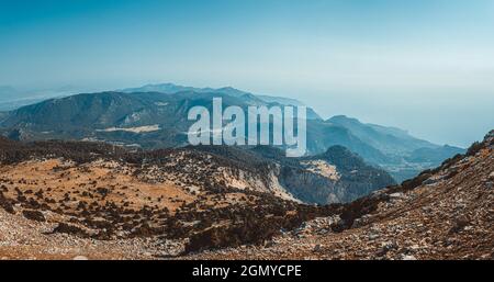 Panoramablick von der Spitze des Babadag Berges. Fethiye, Mugla. Stockfoto