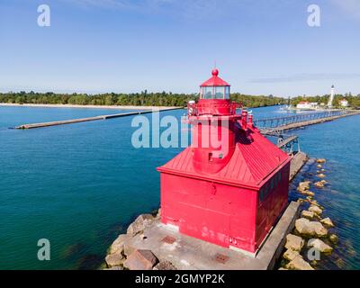 Foto des Sturgeon Bay North Pierhead Lighthouse, Lake Michigan, Sturgeon Bay, Wisconsin, USA. Stockfoto