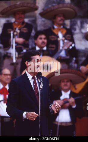 San Antonio Texas USA, 1990: Der ehemalige Bürgermeister von San Antonio, Henry Cisneros, sprach bei einer Veranstaltung. ©Bob Daemmrich Stockfoto