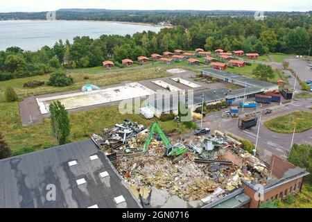 Abriss des Folkets Park in Motala, Schweden. Hier werden Vorbereitungen für einen möglichen Bau im Zusammenhang mit den zukünftigen Investitionen von Lalandia getroffen. Stockfoto