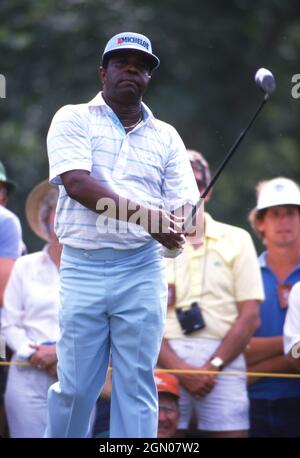 Austin Texas USA, 1989: Der schwarze Profi-Golfer Lee Elder beim Legends of Golf-Turnier für Senioren. Im Jahr 1975 spielte Elder als erster Afroamerikaner am Masters-Turnier. ©Bob Daemmrich Stockfoto