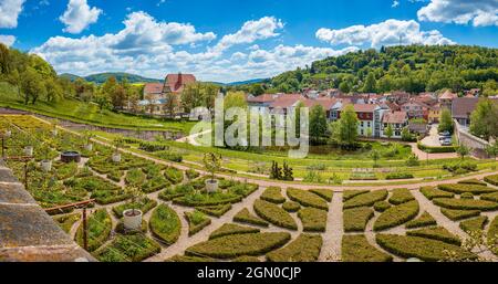 Schloss Wilhelmsburg mit angeschlossenem Schlosspark und Gärten in Schmalkalden, Thüringen, Deutschland Stockfoto