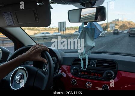 Izmir, Izmir, Türkei. September 2021. Verkehr in Izmir-Türkei im Herbst. (Bild: © Uygar Ozel/ZUMA Press Wire) Stockfoto