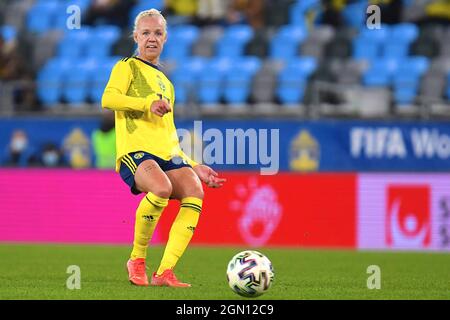 Göteborg, Schweden. September 2021. Caroline Seger (17 Schweden) während des WM-Qulifzierungsspiels 2021 am 21. September 2021 zwischen Schweden und Georgien im Gamla Ullevi in Göteborg, Schweden Quelle: SPP Sport Pressefoto. /Alamy Live News Stockfoto