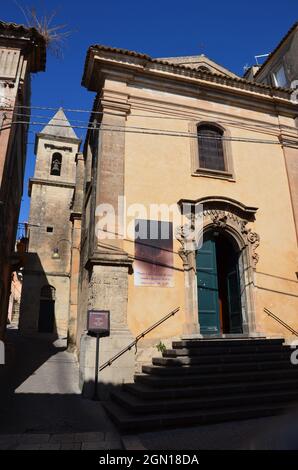 Einige Fotos der schönen Stadt Ragusa Ibla, in Sizilien, während einer sonnigen Sommerreise gemacht. Stockfoto