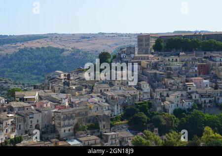 Einige Fotos der schönen Stadt Ragusa Ibla, in Sizilien, während einer sonnigen Sommerreise gemacht. Stockfoto