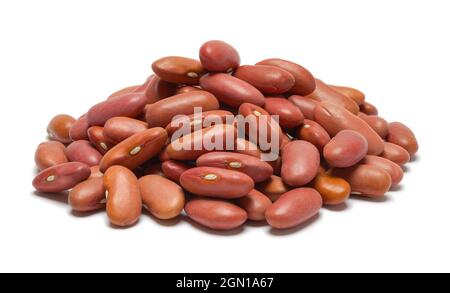 Kleine Nierenbohne auf Weiß ausgeschnitten. Stockfoto