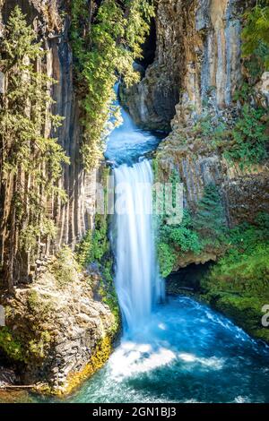 Die Toketee Falls am North Umpqua River, Oregon USA Stockfoto