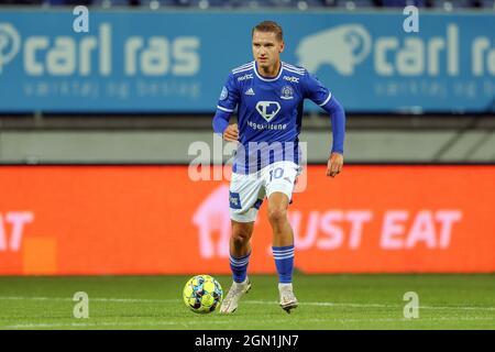 Lyngby, Dänemark. September 2021. Rasmus Thellufsen (10) von Lyngby Boldklub beim Spiel im dänischen Sydbank Cup zwischen Lyngby Boldklub und Aalborg Boldklub im Lyngby Stadion in Lyngby. (Foto: Gonzales Photo/Alamy Live News Stockfoto