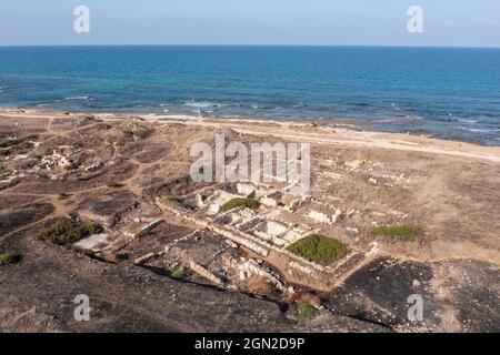 Tel Shikmona antike Ruinen archäologische Stätte, Luftansicht. Stockfoto