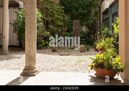 Schweiz, Locarno, 31. August 20. Private Terrasse mit Garten Stockfoto