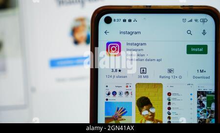 Jakarta, Indonesien-17. September 2021: Instagram Apps auf dem Telefonbildschirm am 17. September 2021. In Jakarta Indonesien. Stockfoto