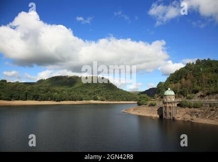 Garreg DDU-Stausee im Elan Valley, Powys, Wales, Großbritannien. Stockfoto