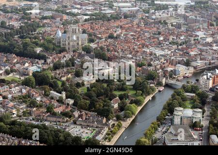 Luftaufnahme des Stadtzentrums von York Stockfoto