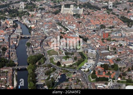 Luftaufnahme des Stadtzentrums von York Stockfoto