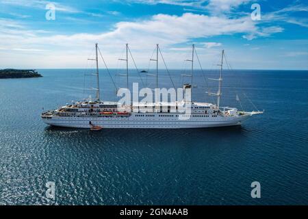 Windsurf-Schiff in Rovinj, Istrien, Kroatien, Adria, Europa Stockfoto