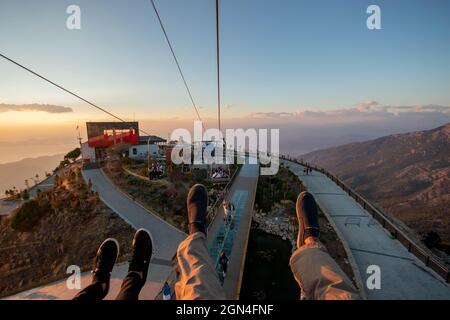 Bergbahn Oludeniz Babadag, (teleferik). Mittelmeer, TÜRKEI. Stockfoto