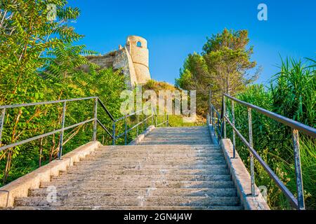 Castello Aragonese, Aragon Castle in Ortona, Trabocchi Coast, Abruzzen, Italien Stockfoto