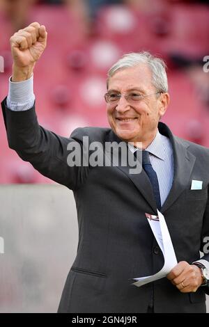 Salerno, Italien. September 2021. Salernitanas Vorsitzender Gen Ugo Marchetti während des Spiels Salernitana gegen Hellas Verona FC, Italienische Fußballserie A in Salerno, Italien, September 22 2021 Quelle: Independent Photo Agency/Alamy Live News Stockfoto