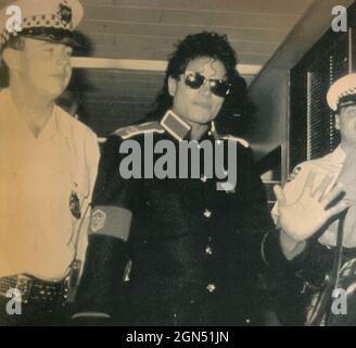 Der amerikanische Sänger Michael Jackson bei einem Konzert, 1989 Stockfoto