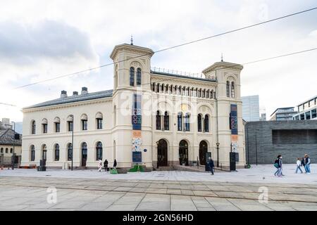 Oslo, Norwegen. September 2021. Außenansicht des Friedensnobelzentrums im Stadtzentrum Stockfoto