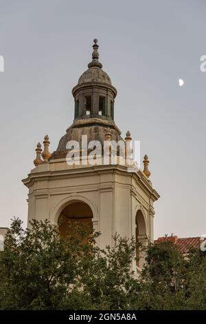 Pasadena City Hall zur blauen Stunde Stockfoto