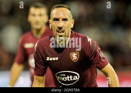 Salerno, Italien. September 2021. Franck Ribery Spieler von Salernitana, während des Spiels der italienischen Serie A Liga zwischen Salernitana und Verona, Endergebnis 2-2, Spiel im Arechi Stadion in Salerno gespielt. Salerno, Italien, 22. September 2021. (Foto von Vincenzo Izzo/Sipa USA) Quelle: SIPA USA/Alamy Live News Stockfoto