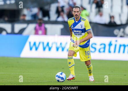 Juventus italienischer Verteidiger Leonardo Bonucci kontrolliert den Ball während des Fußballspiels der Serie A zwischen Spezia und Juventus im Alberto Picco Stadium, La Spezia, Italien, am 22 2021. September. Stockfoto