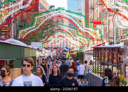 Das 95. Jährliche Fest von San Gennaro ist zurück in Little Italy NYC Stockfoto