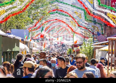 Das 95. Jährliche Fest von San Gennaro ist zurück in Little Italy NYC Stockfoto