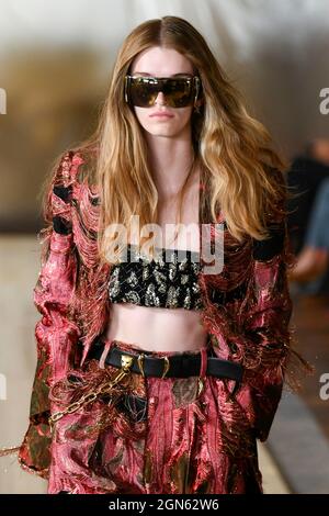 Mailand, Italien. September 2021. ROBERTO CAVALLI SS22 Runway während der Milan Fashion Week am 2021. September - Mailand, Italien. 22/09/2021 Credit: dpa/Alamy Live News Stockfoto